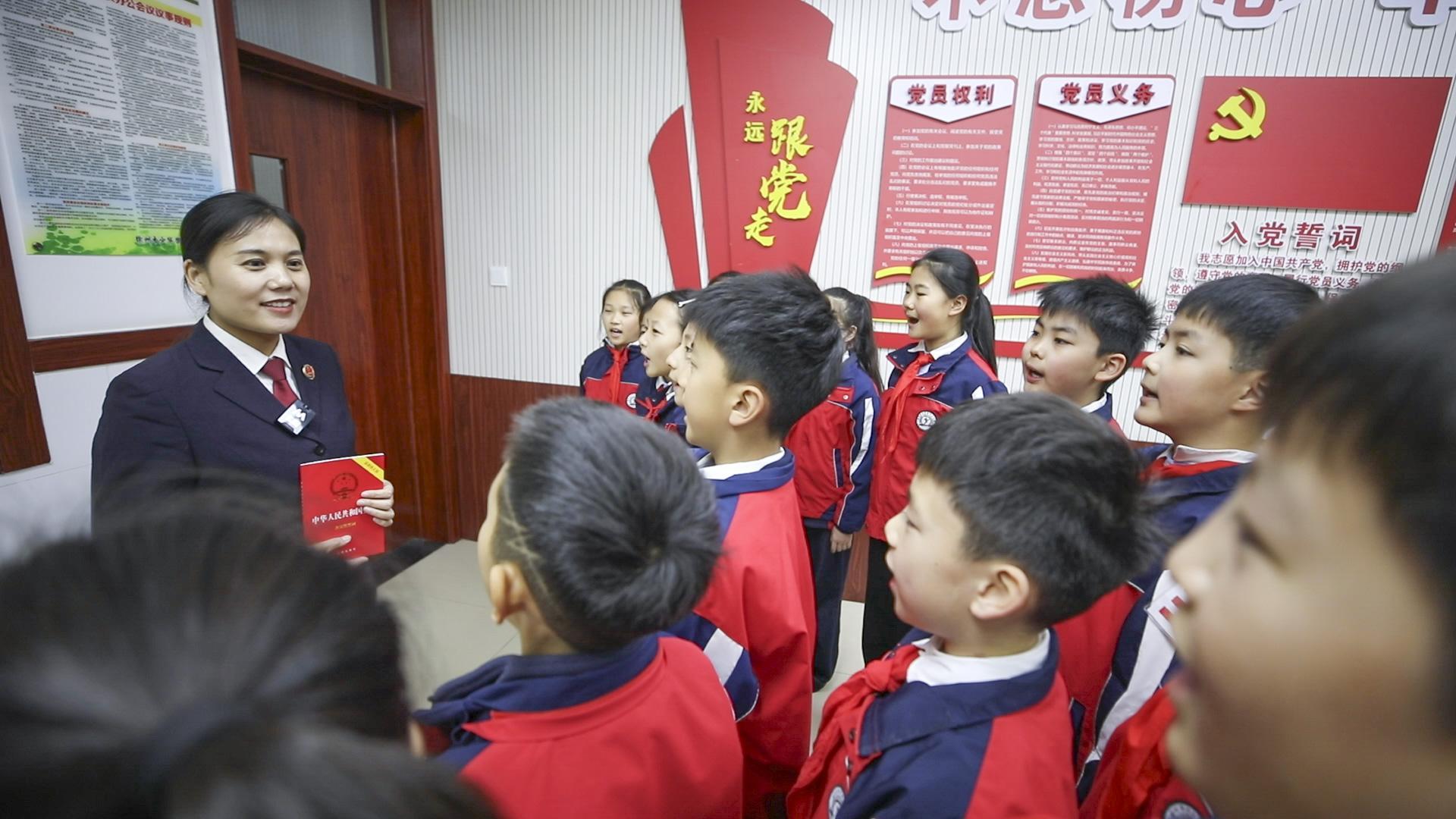 徐州泉山檢察為少先隊員送上法治大餐